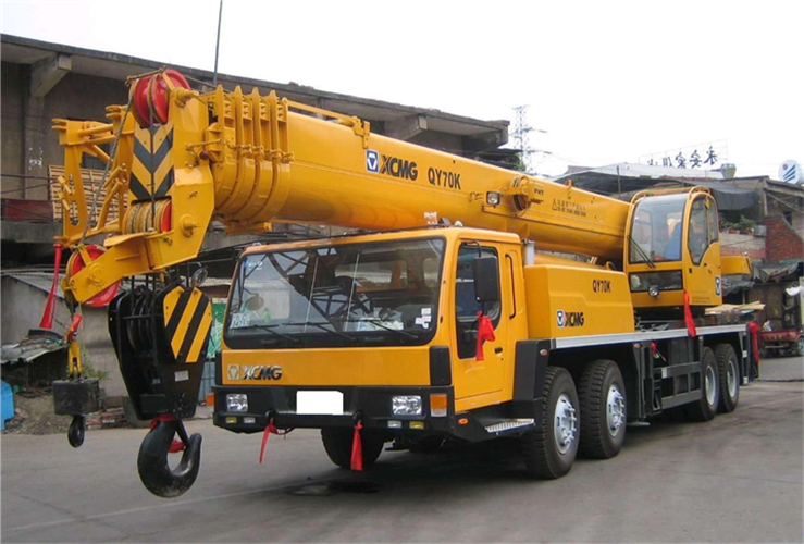 景东县吊车出租选择重点